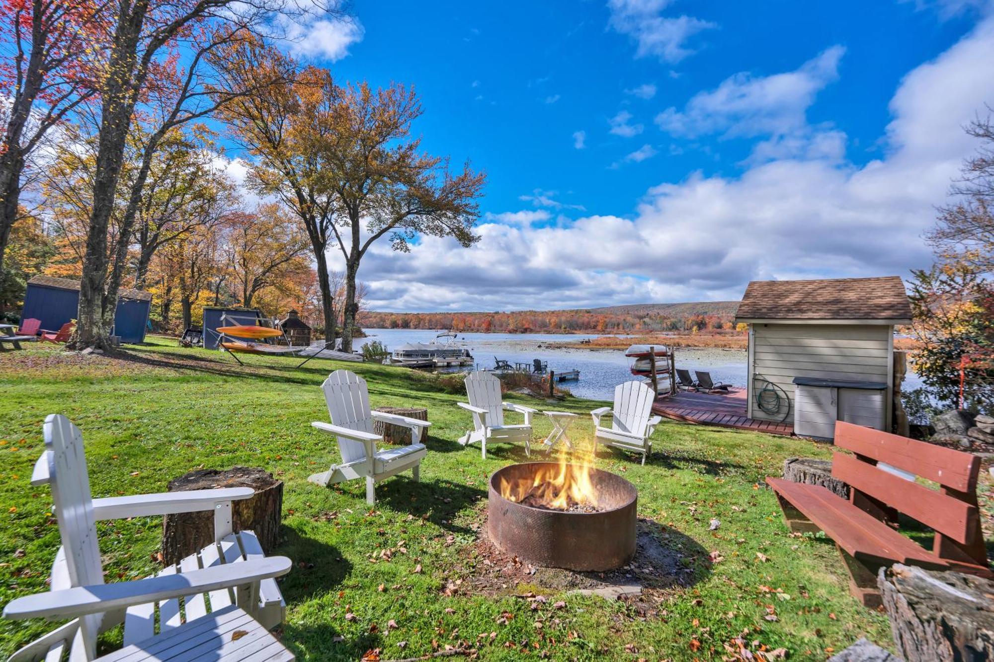 Lakefront A-Frame, Dock, Kayaks, Fire Place Lake Ariel Eksteriør bilde